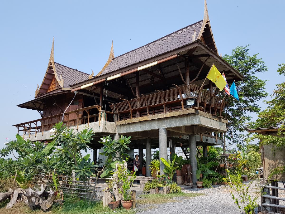 Waktu Tunggu Untuk Makan di Restoran Thailand Ini Sampai 1,5 Tahun